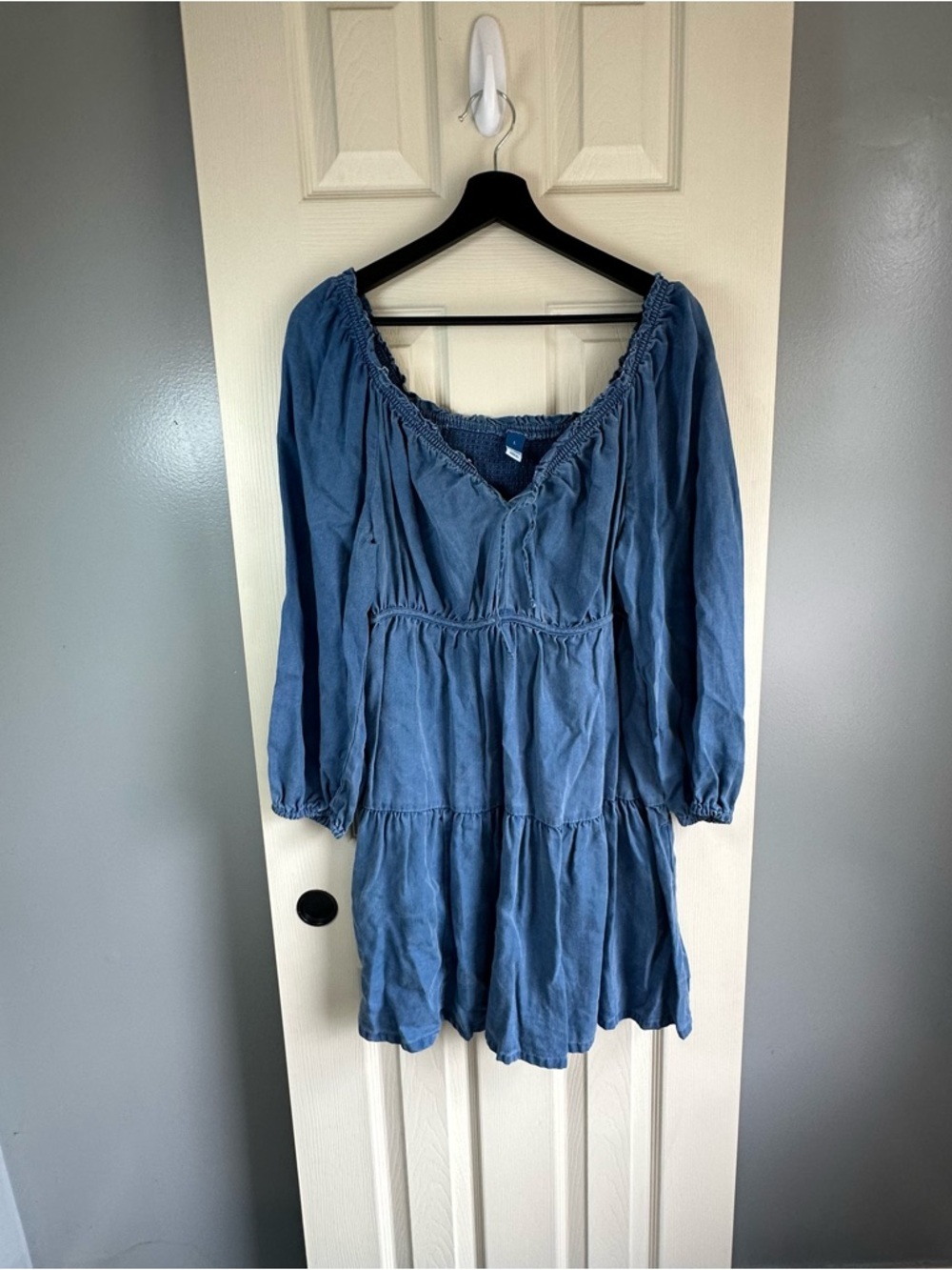 Old Navy Blue Tiered Peasant Tunic